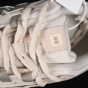 New Balance 1906