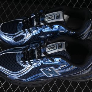 New Balance 740