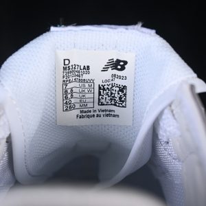 New Balance 230
