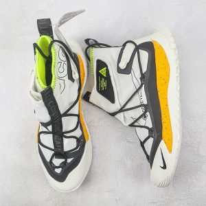 Nike ACG