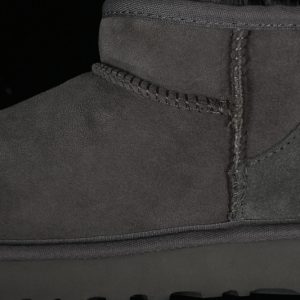 Ugg Classic Ultra Mini
