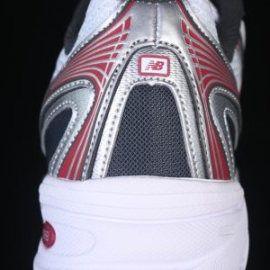 New Balance 740