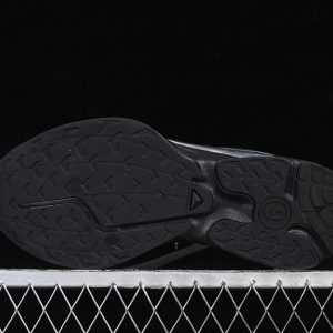 Salomon Xt-mm6 Round Toed Lace Up Casual Shoes