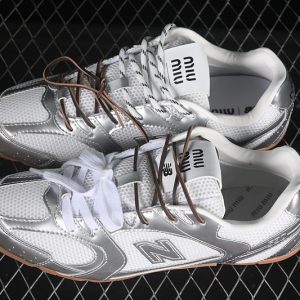 New Balance 530
