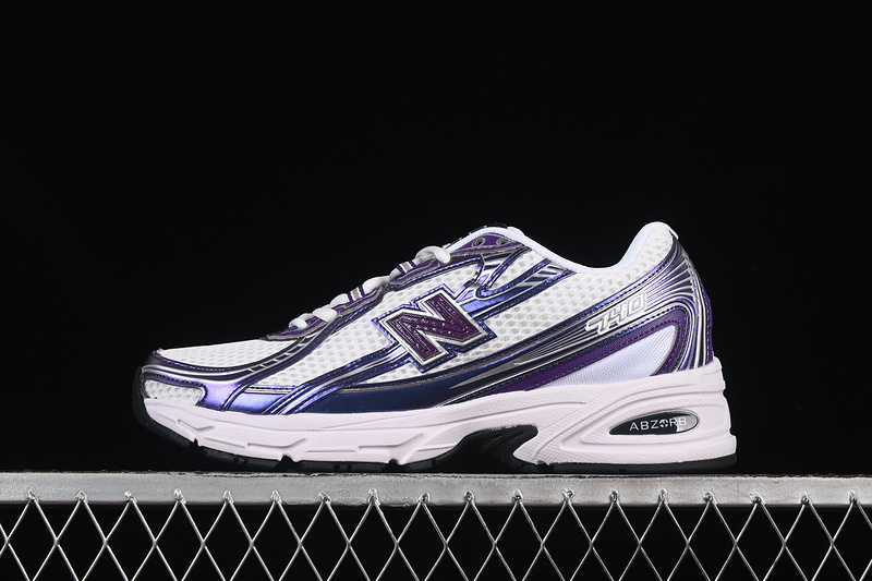New Balance 740