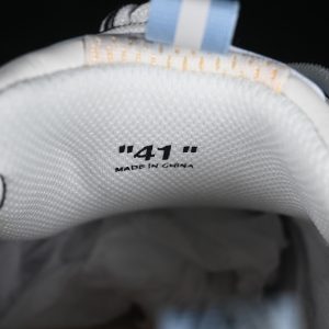 Off-White Be Right Back