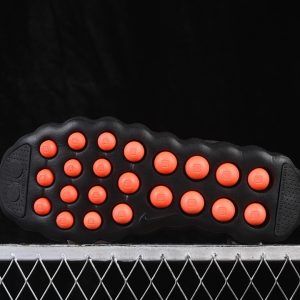 Nike Mind 002