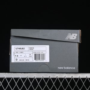 New Balance 740