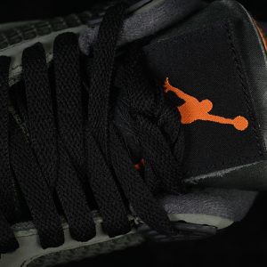 Nike Jordan 4