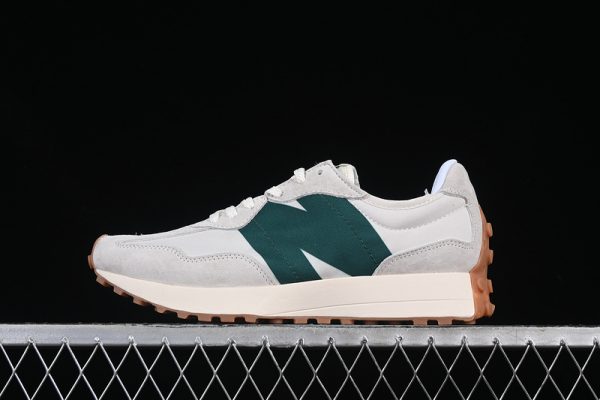 New Balance 230