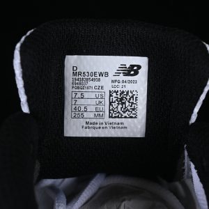New Balance 530