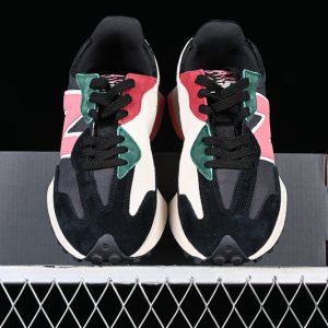 New Balance 230