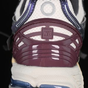 New Balance 1906
