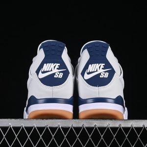 Nike Jordan 4