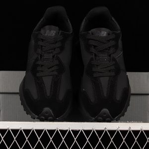 New Balance 230