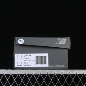 New Balance 230