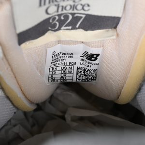 New Balance 230