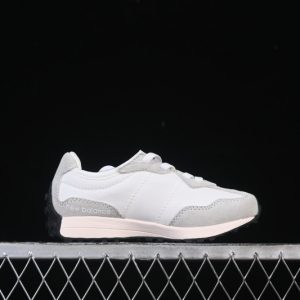 New Balance 230