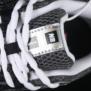New Balance 1906