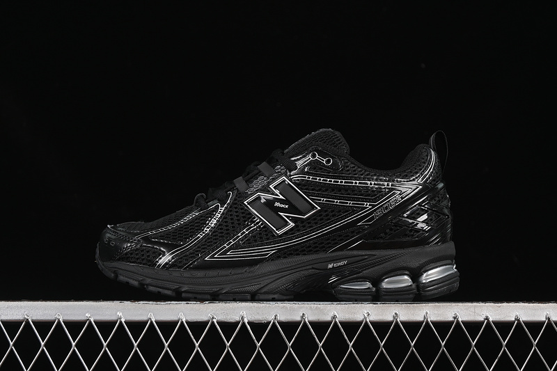 New Balance 1906
