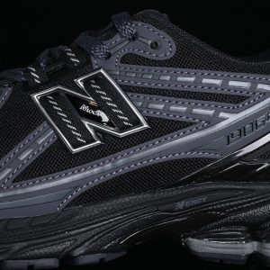 New Balance 1906