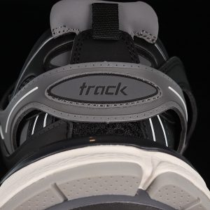 Balenciaga Track Tess S.gomma Sneaker
