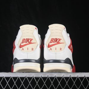 Nike Jordan 4