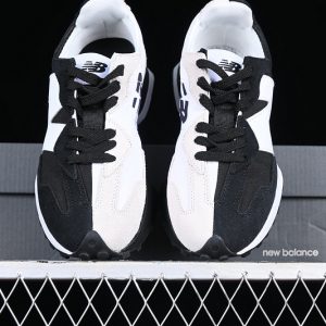 New Balance 230