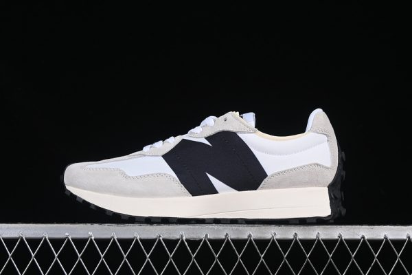 New Balance 230