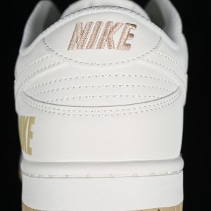 Nike SB Dunk Low
