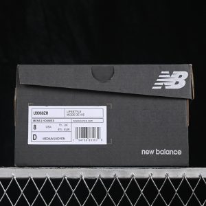 New Balance 9060 Casual Running Shoes