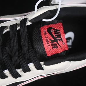 Nike Air Force 1 Low Casual Sneakers