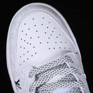 Nike SB Dunk Low Lv