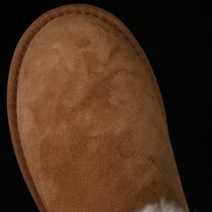 Ugg Mini Bailey Button Ii Maroom