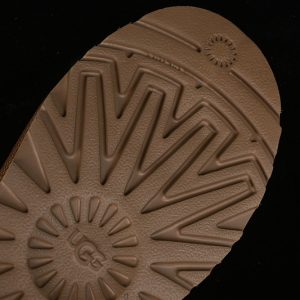 Ugg Classic Ultra Mini Maroom