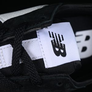 New Balance 230