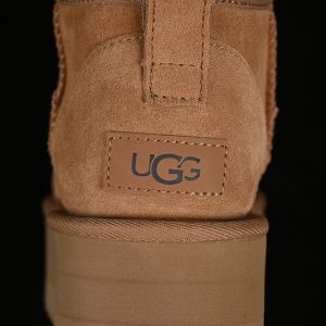 Ugg Dakota 8cm Maroom