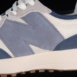 New Balance 230