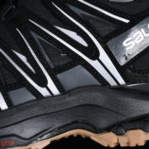 Salomon Mission 4 Suede