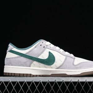 Nike SB Dunk Low
