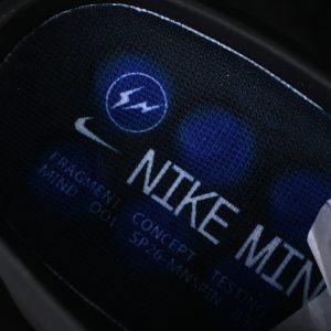Nike Mind 001 Slide