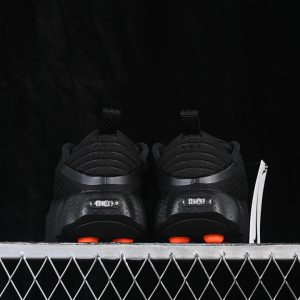 Nike Mind 002