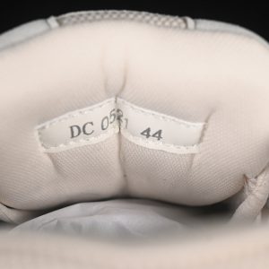 Dior B30