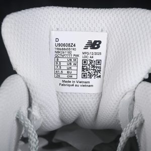 New Balance 9060 Casual Running Shoes
