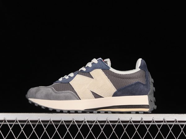 New Balance 230