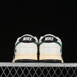 Nike SB Dunk Low