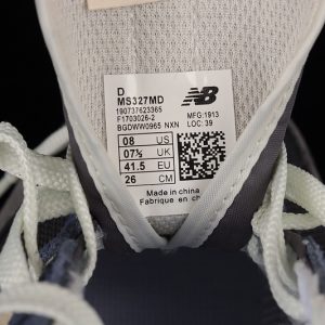 New Balance 230