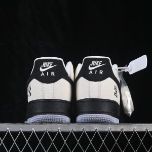 Nike Air Force 1 Low Casual Sneakers