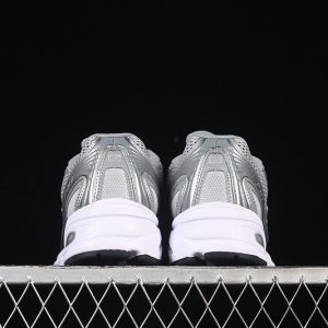 New Balance 740