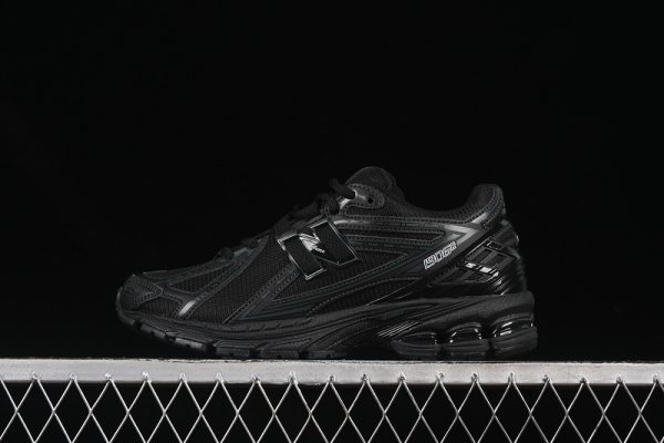 New Balance 1906